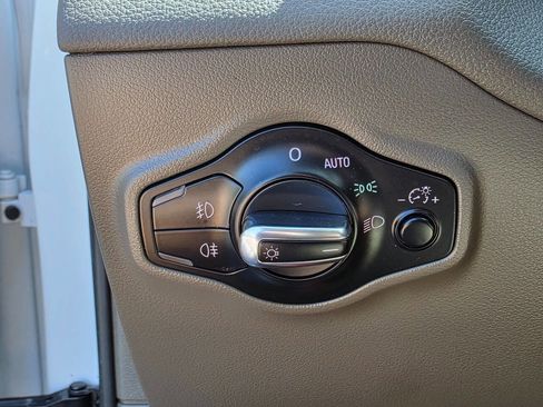 Used 2012 Audi Q5 2.0T Premium Plus image 41