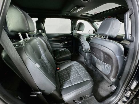Used 2025 Kia Telluride SX X-Line AWD/4WD image 30