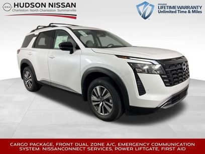 New 2026 Nissan Pathfinder SL