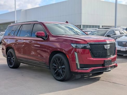 Used 2022 Cadillac Escalade Sport Platinum w/ Heavy-Duty Trailer Package AWD/4WD image 1