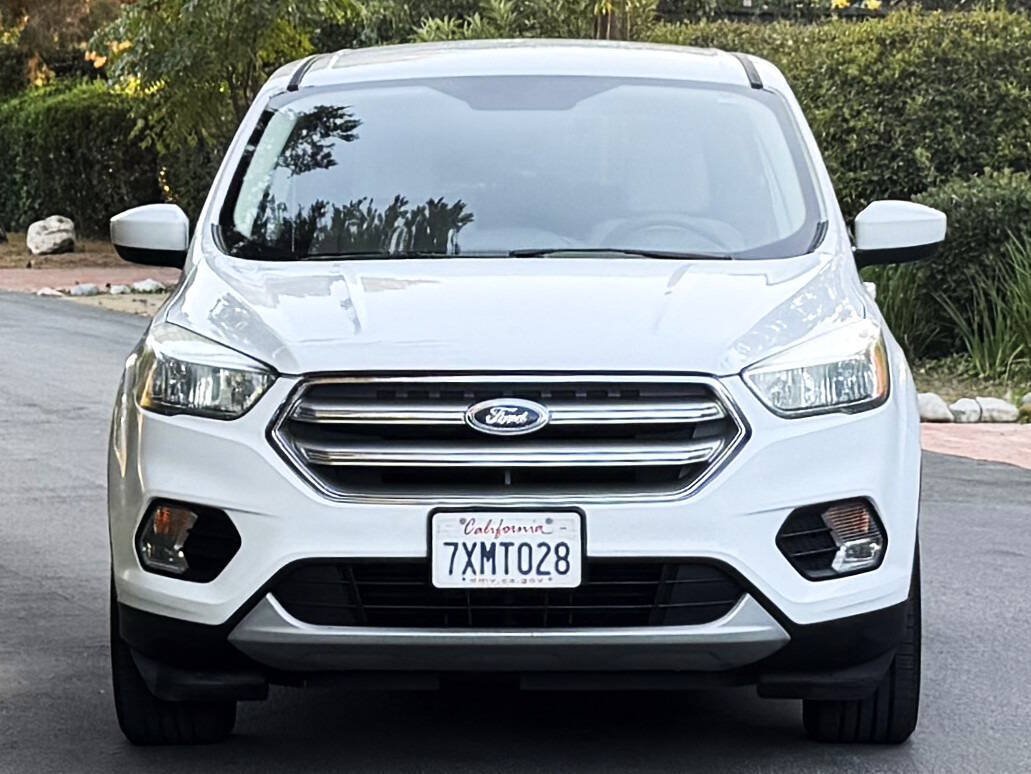 Used 2017 Ford Escape SE AWD/4WD image 10