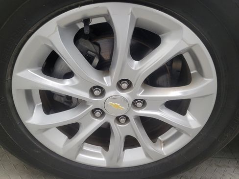 Used 2020 Chevrolet Equinox LT AWD/4WD image 31