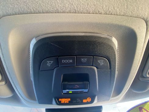 Used 2024 Toyota Corolla LE image 24