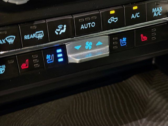 Used 2025 Ford F250 Platinum AWD/4WD image 25