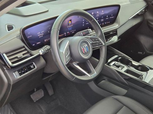 Used 2025 Buick Envision Preferred AWD/4WD image 9