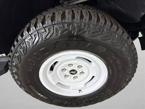 Used 2024 Ford Bronco Heritage Edition AWD/4WD image 13