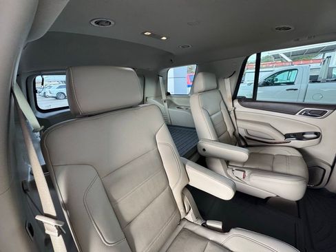 Used 2019 GMC Yukon Denali w/ Denali Ultimate Package image 27