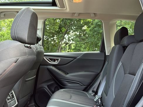 Certified 2021 Subaru Forester Premium AWD/4WD image 22