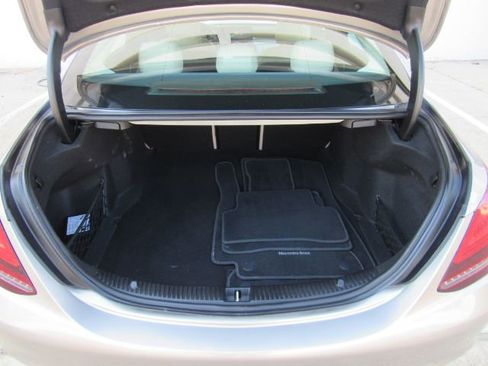 Used 2019 Mercedes-Benz C 300 Sedan image 28