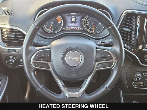 Used 2020 Jeep Cherokee Limited image 22