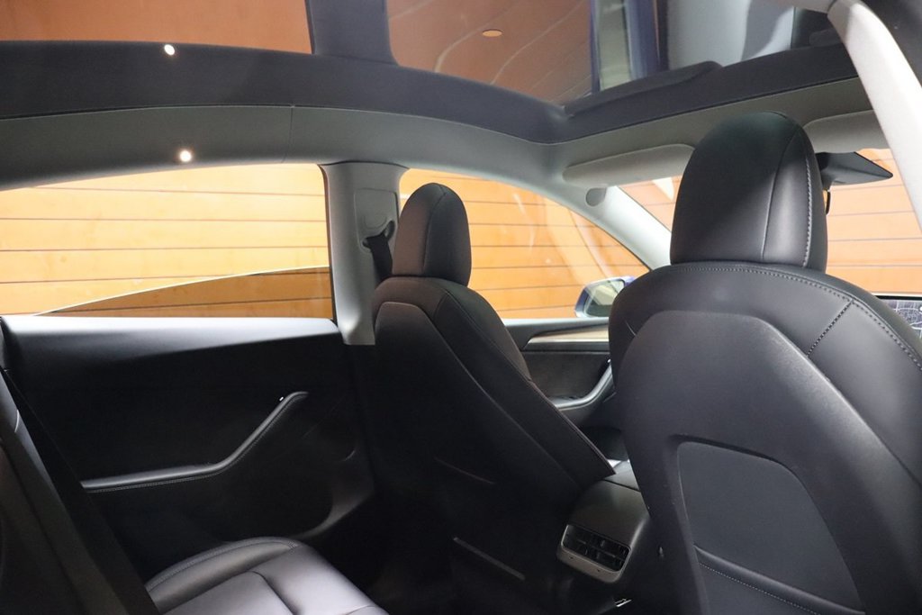 Used 2023 Tesla Model Y Performance AWD/4WD image 50