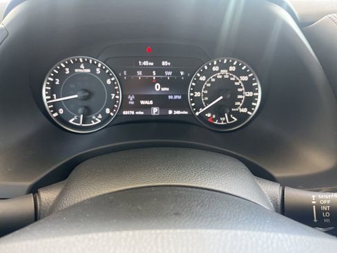 Used 2022 Nissan Armada SL RWD image 12