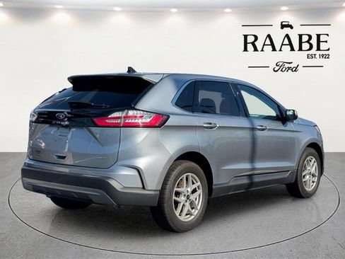 Used 2024 Ford Edge SEL w/ Convenience Package AWD/4WD image 16