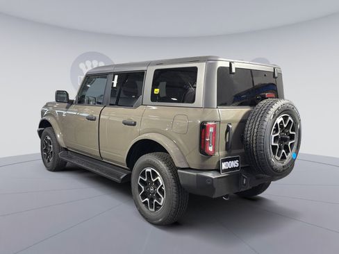 New 2026 Ford Bronco Outer Banks AWD/4WD image 4
