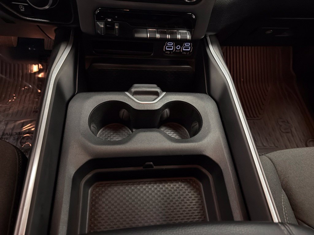 Used 2022 RAM 1500 Big Horn AWD/4WD image 29