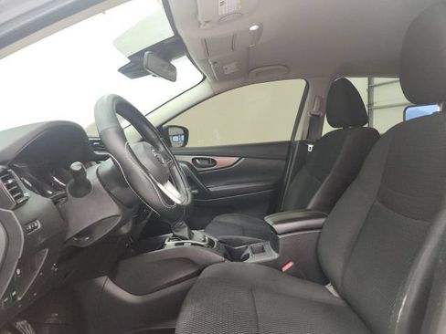 Used 2020 Nissan Rogue Sport S FWD image 14