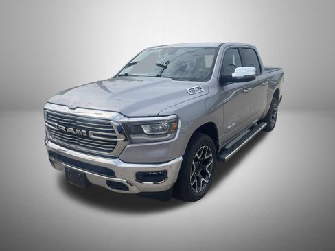 Used 2023 RAM 1500 Laramie AWD/4WD image 1