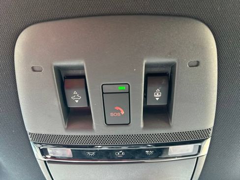 Used 2025 Nissan Armada Platinum w/ Convenience Package RWD image 35