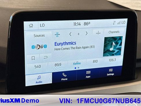 Used 2022 Ford Escape SE w/ SE Sport Appearance Package image 30