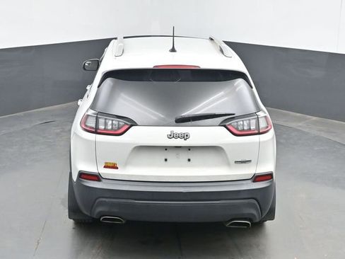 Used 2019 Jeep Cherokee Latitude w/ Popular Appearance Group FWD image 23