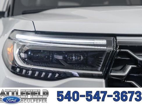 New 2026 Ford Explorer Platinum w/ LUX Leather Package image 16