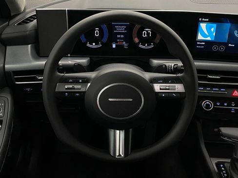 New 2025 Hyundai Sonata SE image 14