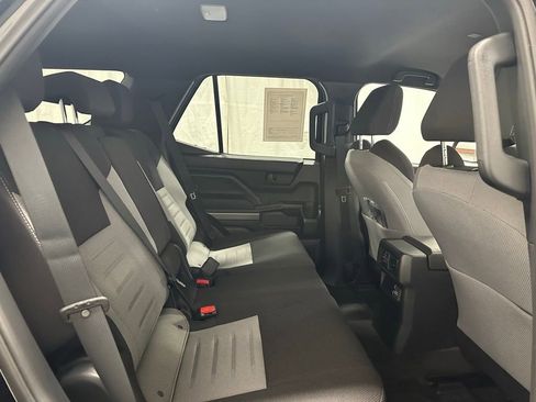 Used 2025 Toyota 4Runner TRD Off-Road image 53