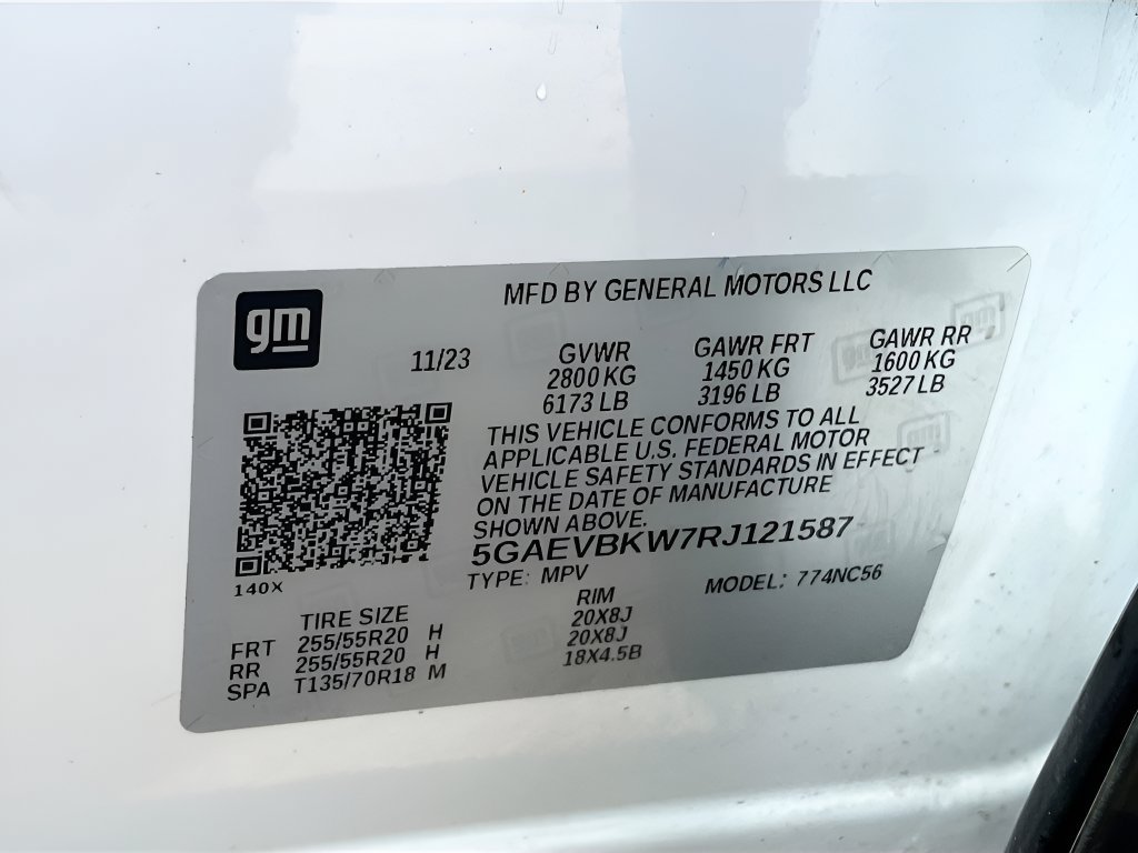 Used 2024 Buick Enclave Premium AWD/4WD image 32