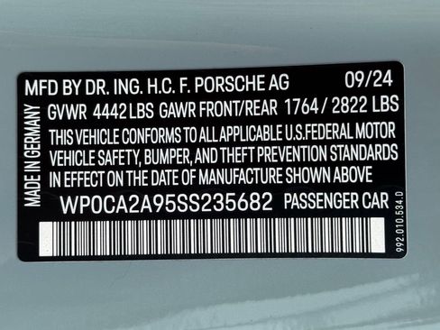 Used 2025 Porsche 911 Carrera image 37