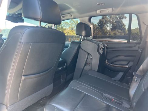 Used 2020 Chevrolet Tahoe LT RWD image 8