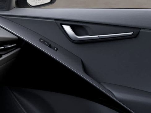 New 2025 Kia Niro EX image 25