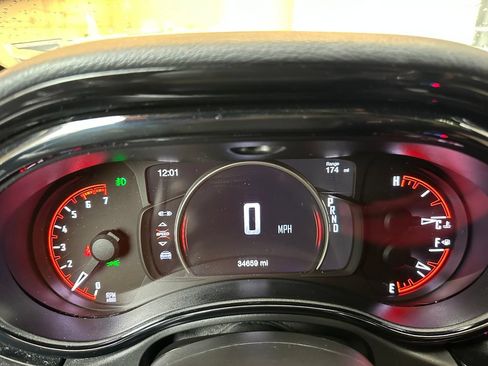 Used 2022 Dodge Durango R/T w/ Blacktop Package AWD/4WD image 21