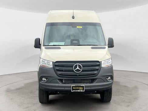 New 2026 Mercedes-Benz Sprinter 2500 image 8