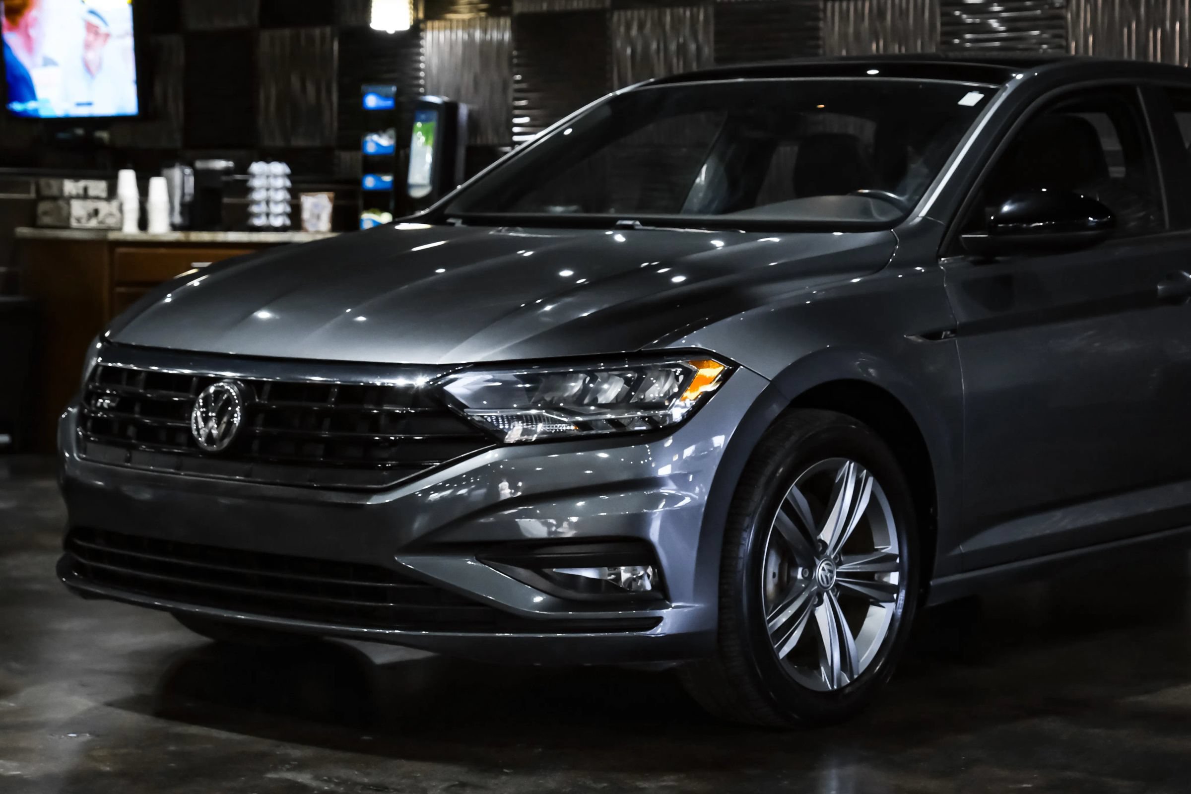 Used 2019 Volkswagen Jetta R-Line FWD image 8