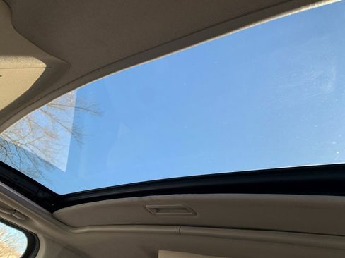 Used 2015 Nissan Armada SL w/ Moonroof Package image 26