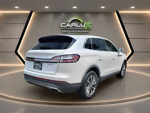 Used 2019 Lincoln Nautilus Select AWD/4WD image 6