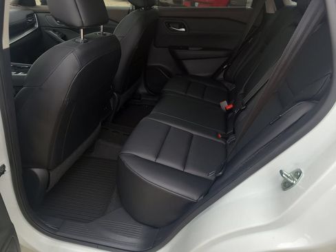 Certified 2023 Nissan Rogue SV w/ SV Premium B Package FWD image 9