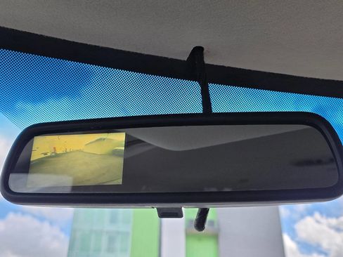 Used 2017 Chevrolet Express 3500 LT w/ LT Preferred Equipment Group image 8