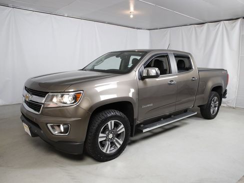 Used 2015 Chevrolet Colorado LT w/ Luxury Package AWD/4WD image 19