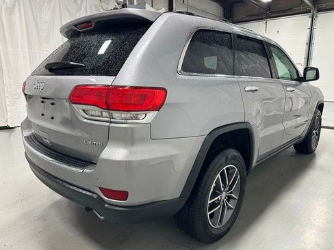 Used 2018 Jeep Grand Cherokee Limited AWD/4WD image 7