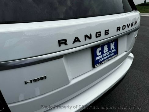 Used 2018 Land Rover Range Rover HSE AWD/4WD image 12