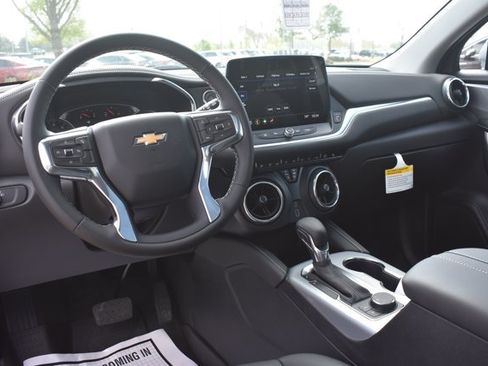 New 2026 Chevrolet Blazer LT w/ LPO, Floor Liner Package FWD image 19