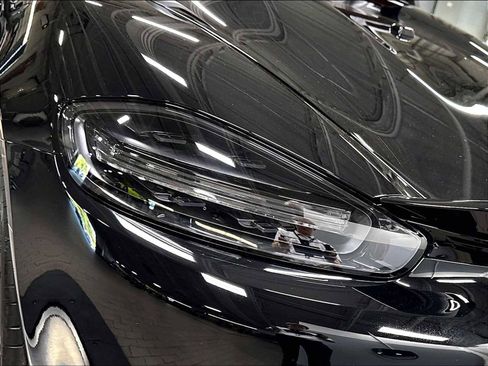 Used 2021 Porsche 718 Boxster Spyder RWD image 32
