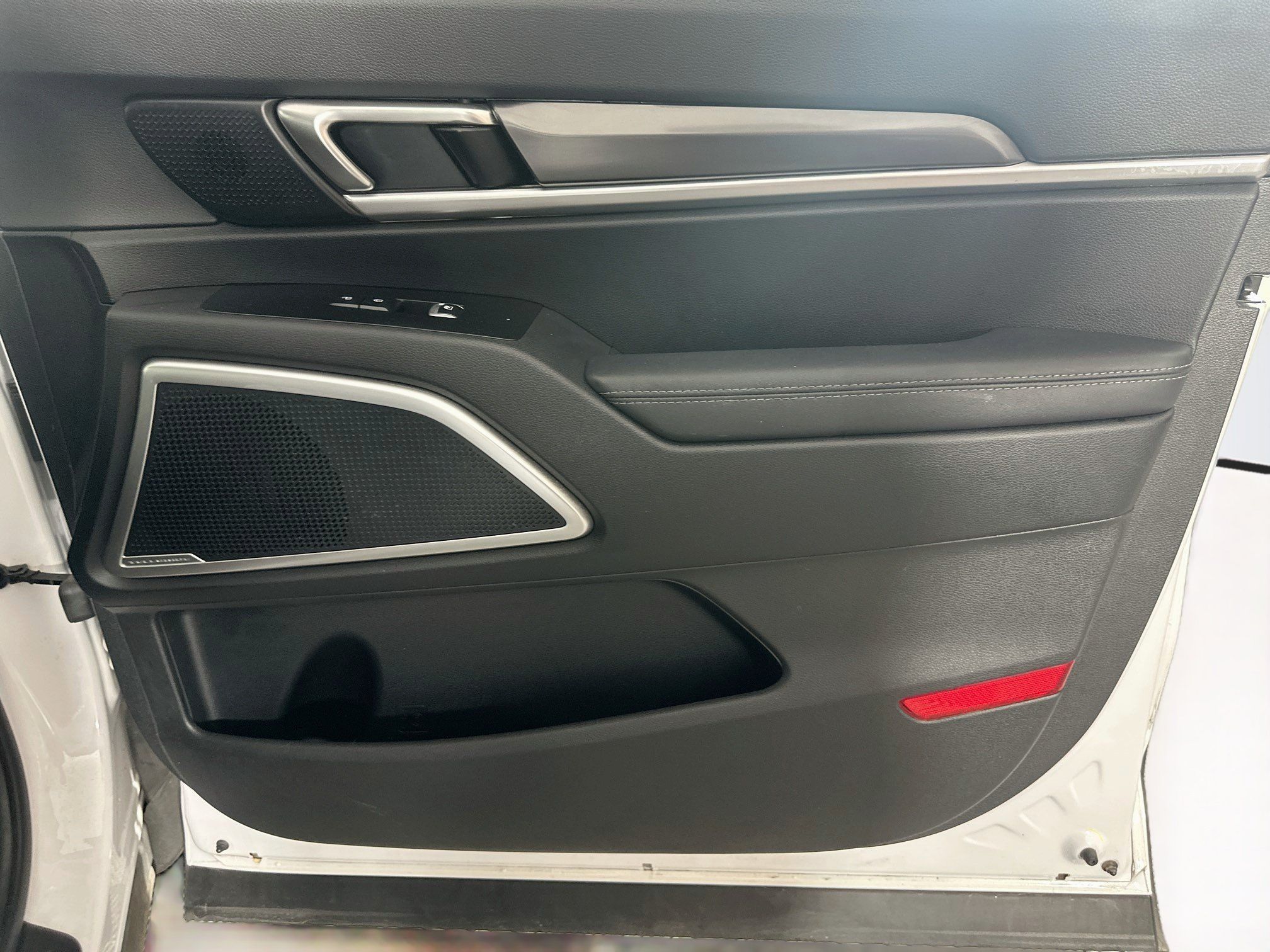 Used 2023 Kia Telluride S w/ S Sunroof Package FWD image 34