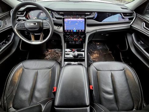 Certified 2022 Jeep Grand Cherokee Limited 4xe image 9