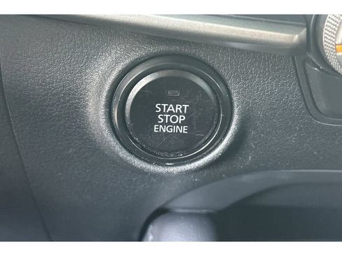 Used 2023 MAZDA MAZDA3 s FWD image 23