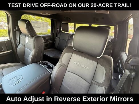 New 2026 RAM 2500 Laramie w/ Sport Appearance Package AWD/4WD image 21