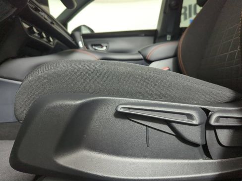 Certified 2026 Honda HR-V Sport image 26