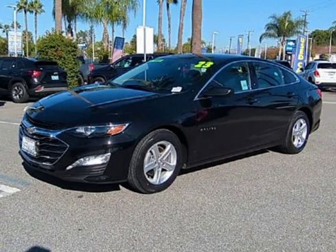 Used 2023 Chevrolet Malibu LT image 4