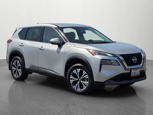 Used 2021 Nissan Rogue SV FWD image 8
